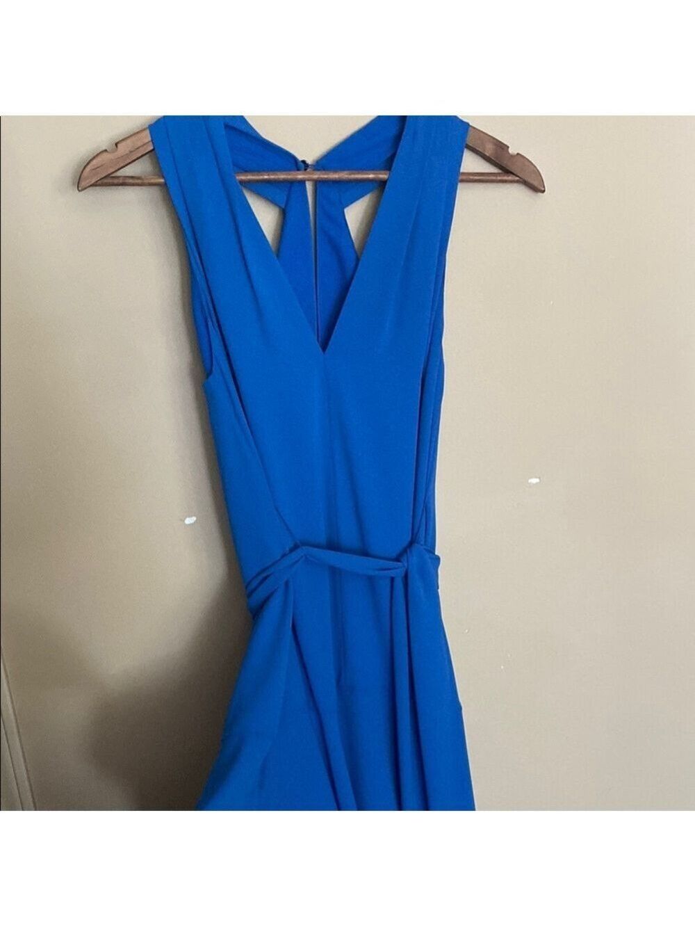 Elegant Blue Sleeveless Dress